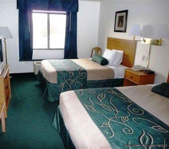 Travelodge By Wyndham Yermo Room photo